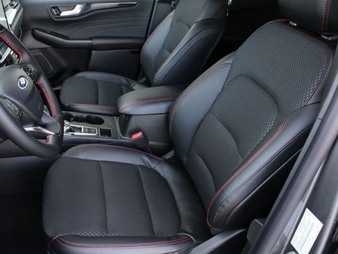 New 2026 Ford Escape ST-Line w/ Tech Pack #1 image 16