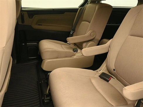 Used 2020 Honda Odyssey EX image 10