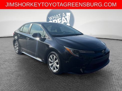 Used 2024 Toyota Corolla LE FWD image 1