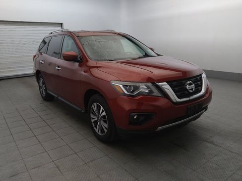 Used 2017 Nissan Pathfinder SV w/ SV Tech Package AWD/4WD image 13