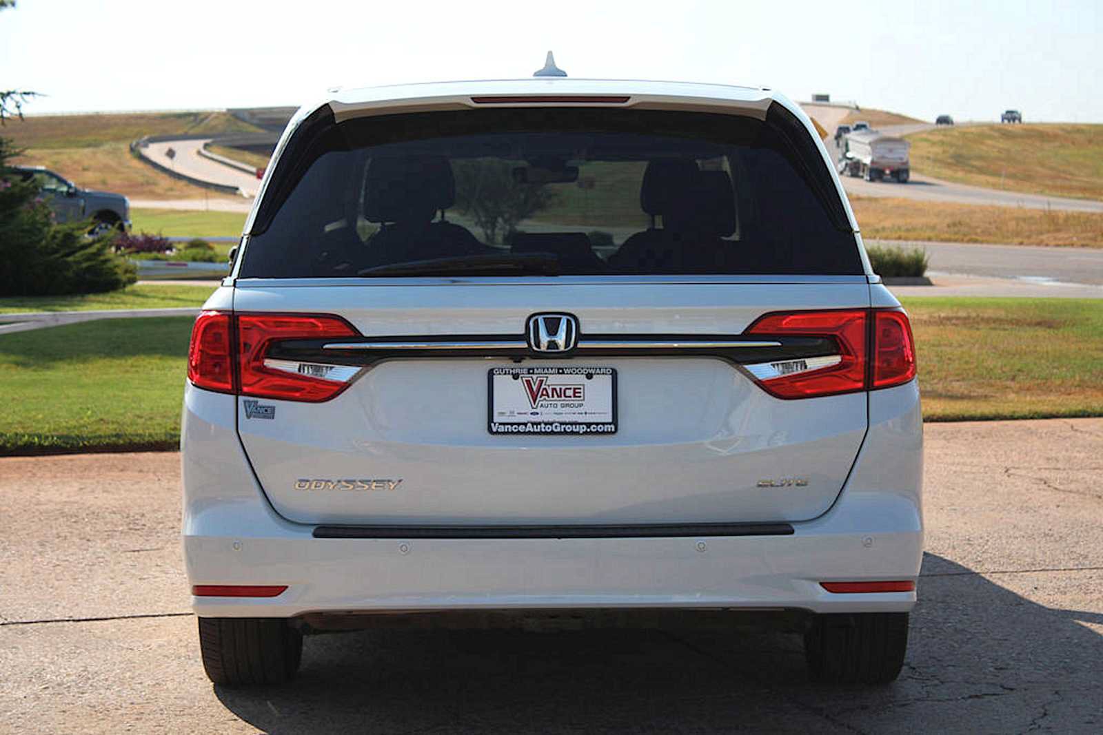 Used 2022 Honda Odyssey Elite image 10