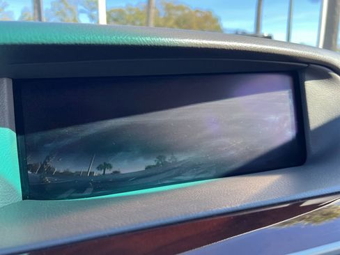 Used 2016 Lexus LS 460 L image 25