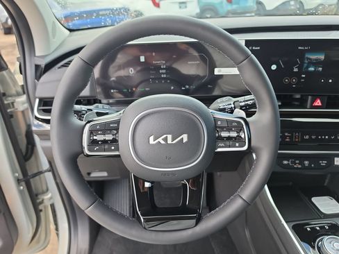 New 2026 Kia Carnival SX Prestige FWD image 31