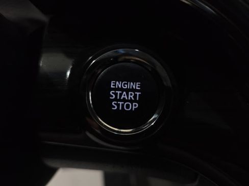Used 2015 Toyota Avalon XLE Premium FWD image 30