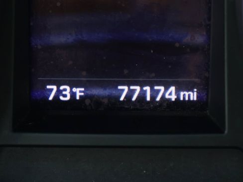 Used 2018 Hyundai Santa Fe Sport w/ 2.4L Tech Package 04 FWD image 33