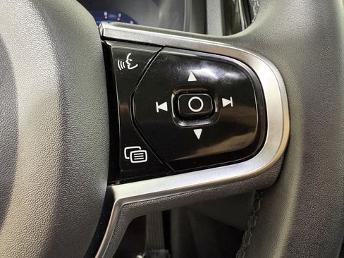 Used 2023 Volvo XC60 B5 Ultimate image 24