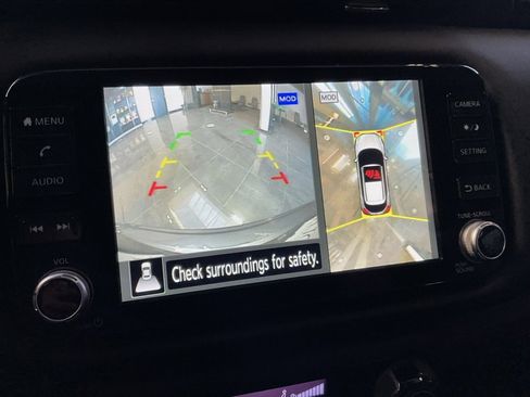 Used 2024 Nissan Kicks SR image 16