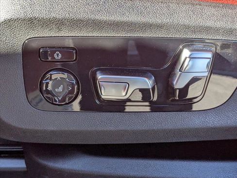 New 2026 BMW XM Label Red image 4