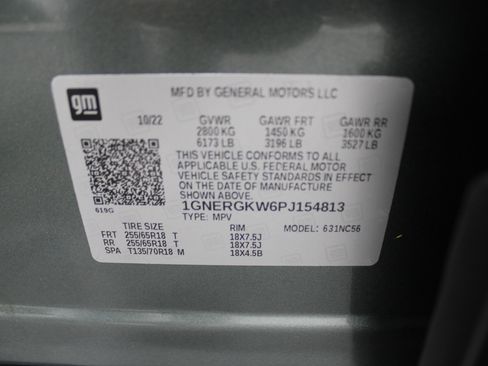 Used 2023 Chevrolet Traverse LT image 44