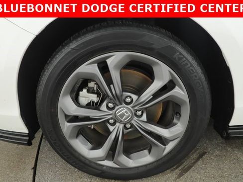 Used 2023 Honda Accord EX-L image 7