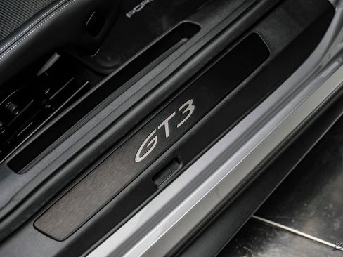 Used 2023 Porsche 911 GT3 RWD image 57