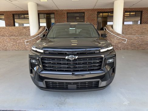 New 2026 Chevrolet Traverse LT image 2