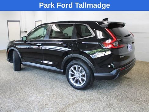 Used 2025 Honda CR-V EX-L image 2