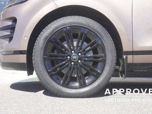 Used 2026 Land Rover Range Rover Evoque Dynamic SE image 34