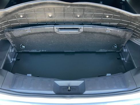 Used 2020 Nissan Rogue SL w/ Premium Package image 18