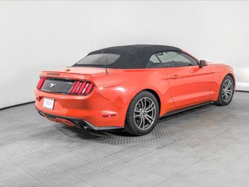 Used 2016 Ford Mustang Premium RWD image 38