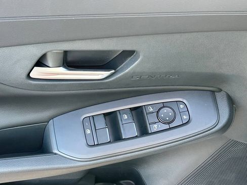 New 2026 Nissan Sentra SV w/ SV Convenience Package FWD image 18