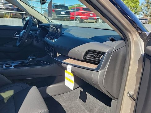 New 2026 Nissan Rogue Platinum w/ Platinum Premium Package image 41