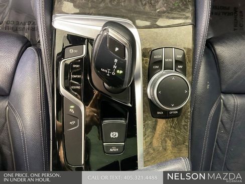 Used 2018 BMW 530i xDrive AWD/4WD image 38