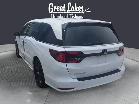 Used 2023 Honda Odyssey Sport image 3