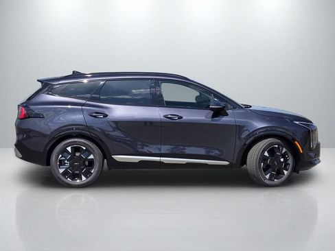New 2026 Kia Sportage SX FWD image 3