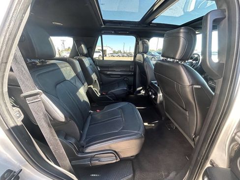 Used 2019 Ford Expedition Limited w/ Equipment Group 302A image 14