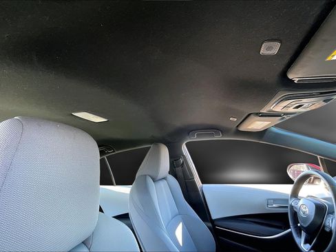 Used 2024 Toyota Corolla SE image 27