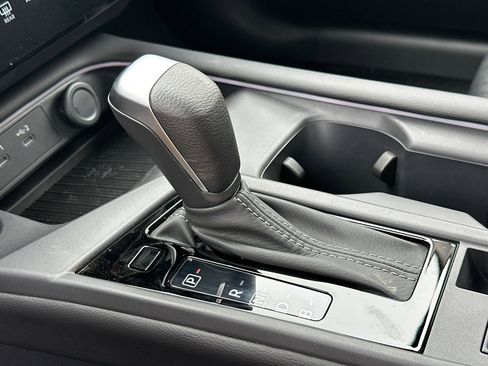 New 2026 Nissan Sentra SV w/ SV Convenience Package image 33