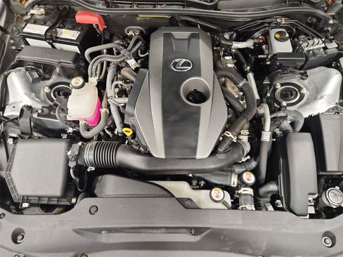 Used 2023 Lexus IS 300 w/ Comfort Package RWD image 27