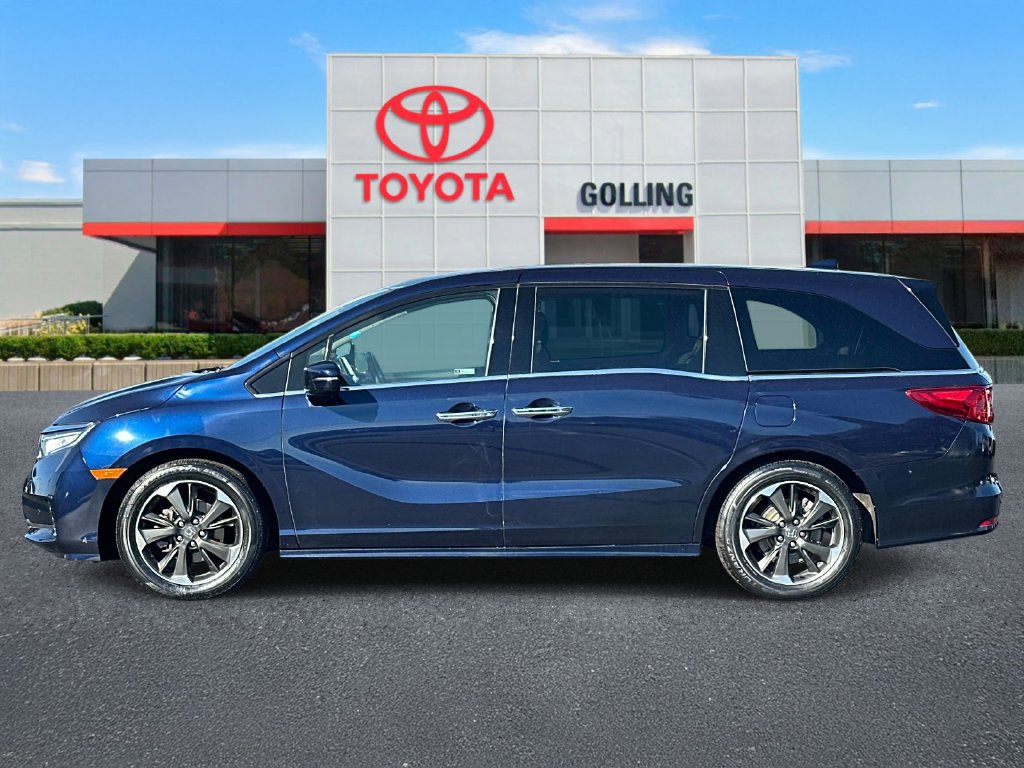 Used 2023 Honda Odyssey Elite image 2