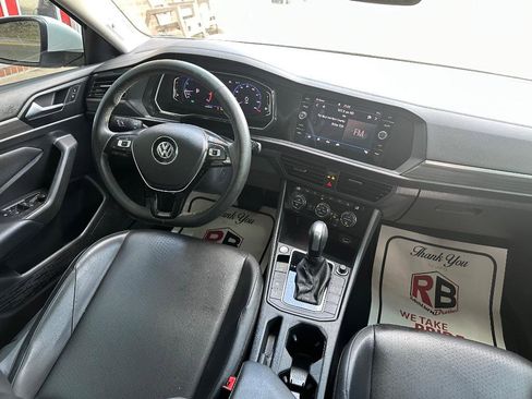 Used 2020 Volkswagen Jetta SEL image 20