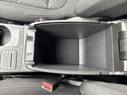 Used 2023 Ford Escape Active image 30