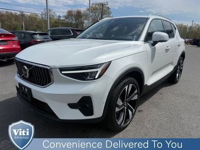 Certified 2024 Volvo XC40 B5 Plus w/ Protection Package Premier