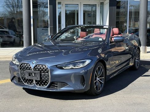 Used 2023 BMW 430i xDrive Convertible w/ Premium Package image 2