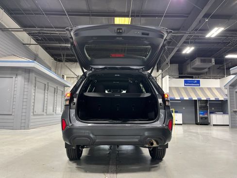 Used 2026 Subaru Forester Premium AWD/4WD image 10
