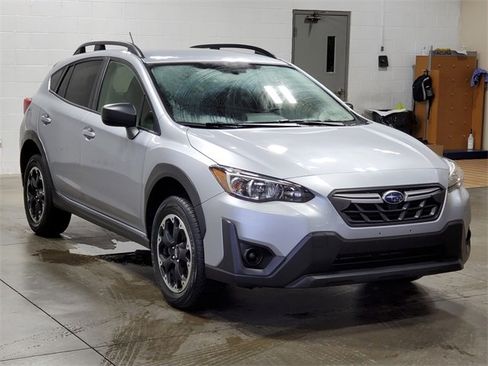 Certified 2023 Subaru Crosstrek 2.0i image 3
