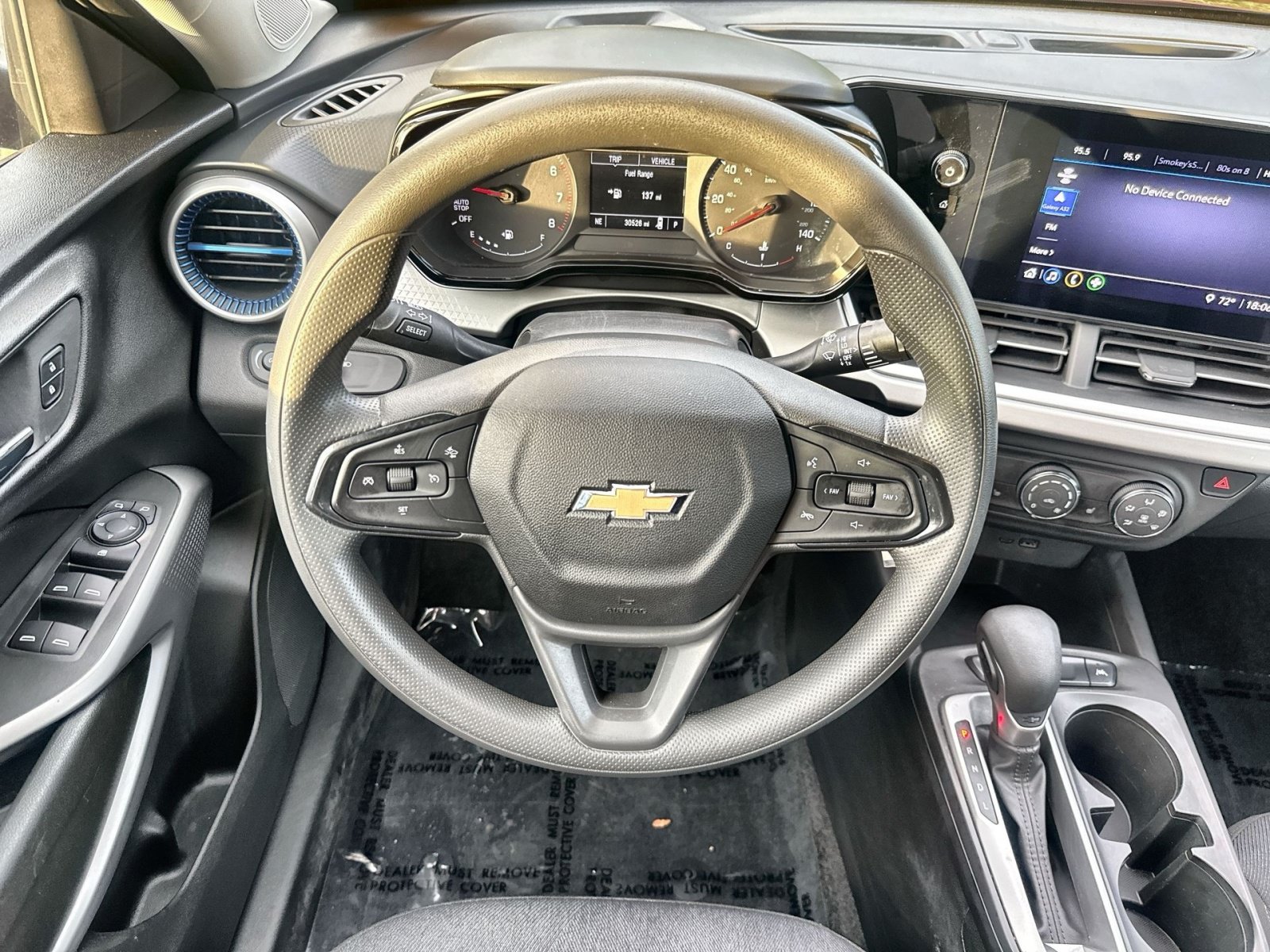 Used 2024 Chevrolet Trax LS w/ LS Convenience Package FWD image 17