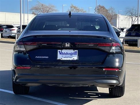 Used 2024 Honda Accord LX image 5