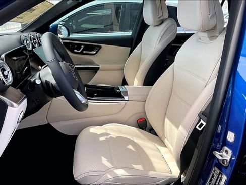 New 2026 Mercedes-Benz GLC 300 image 17
