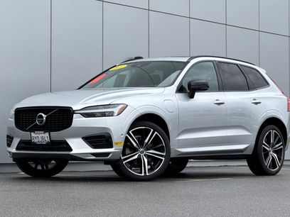 Used 2021 Volvo XC60 T8 R-Design w/ Advanced Package