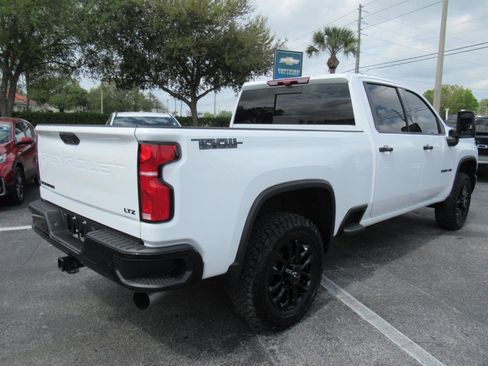 Used 2026 Chevrolet Silverado 2500 LTZ w/ LTZ Plus Package image 5