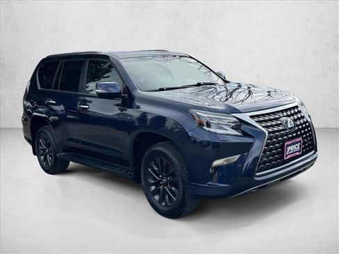 Used 2020 Lexus GX 460 Premium w/ Premium Package image 3