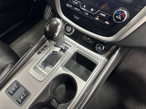 Used 2023 Nissan Murano SL w/ SL Moonroof Package FWD image 21