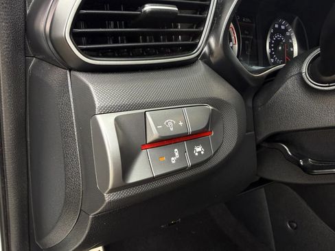 Used 2019 Hyundai Veloster Turbo FWD image 36