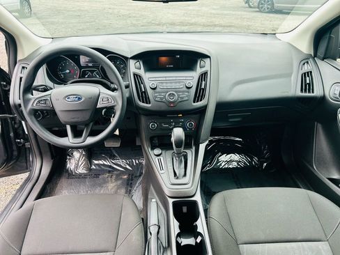 Used 2018 Ford Focus S image 19