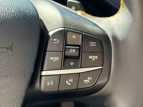 Used 2025 Ford Maverick Tremor AWD/4WD image 28