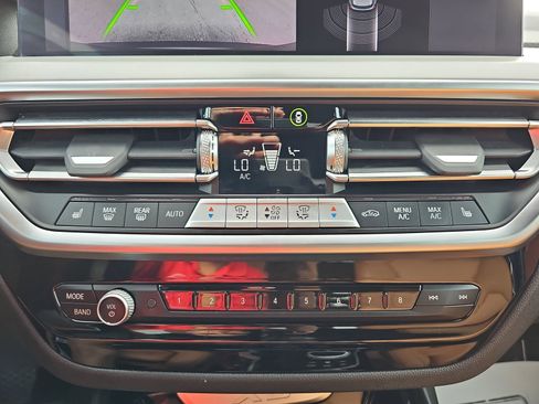 Used 2023 BMW X3 sDrive30i w/ Premium Package RWD image 25