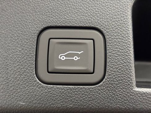 New 2026 GMC Terrain Elevation w/ Elevation Premium Package image 10