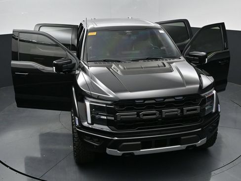 Used 2024 Ford F150 Raptor AWD/4WD image 32