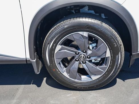 New 2026 Nissan Rogue SV image 10